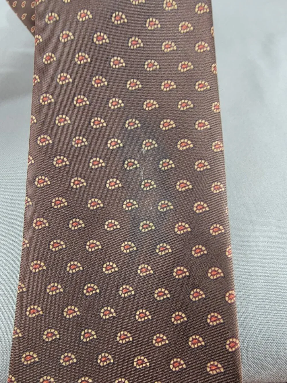 Vtg John Blair Menswear Necktie Tie Brown Tan Red Paisley Medallion Geometric